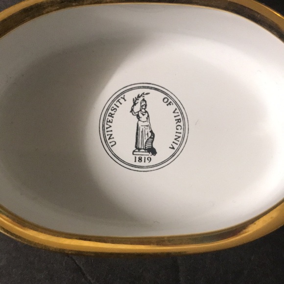 RARE Halcyon Days "UNIV OF VIRGINIA” Trinket Box - Picture 4 of 6